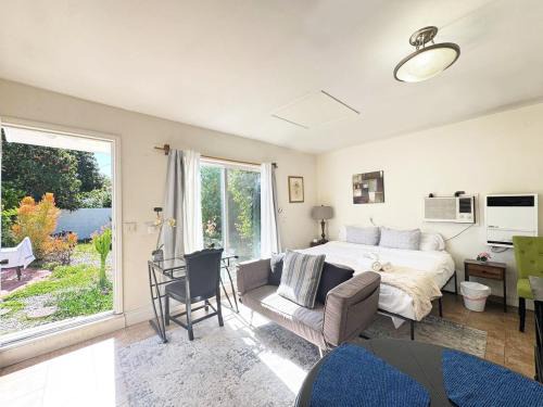 Universal City House | Cozy and comfortable Studio - Hal2-UC