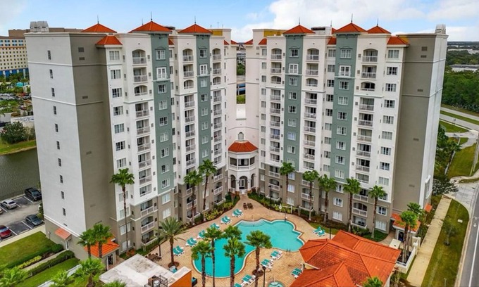 Florida Center Apartment | Cozy and luxury condo hotel resort near by Universal Studios and Disney World