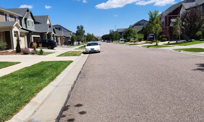 Gateway House | Cozy and Neat house in a quite and safe neighborhood, very friendly hosts!