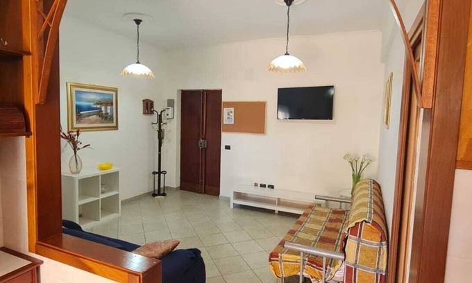 Sapri House | Cozy apartment 5 minutes from the train station