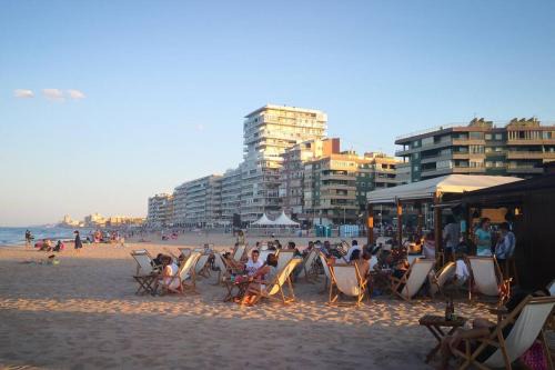 El Perello Apartment | Cozy Apartment close to the beach in beatiful area