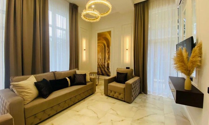 Bhowanipore Bed & Breakfast | Cozy Apartment for Friend and Family