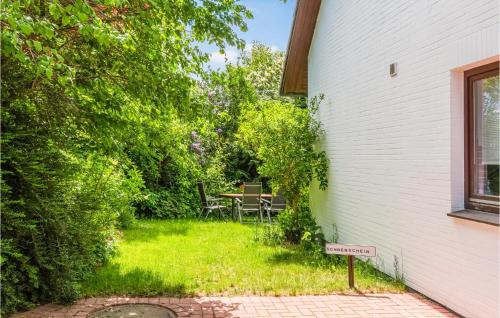 Schwackendorf Apartment | Cozy Apartment In Hasselberg With Wifi