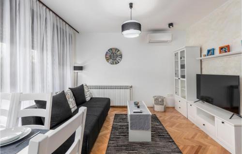 Rijeka Apartment | Cozy Apartment In Rijeka With Wifi