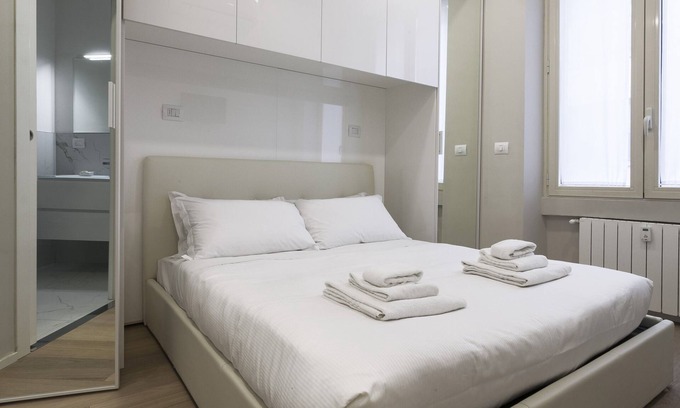 Porta Nuova Apartment | Cozy apartment in the center of Milan