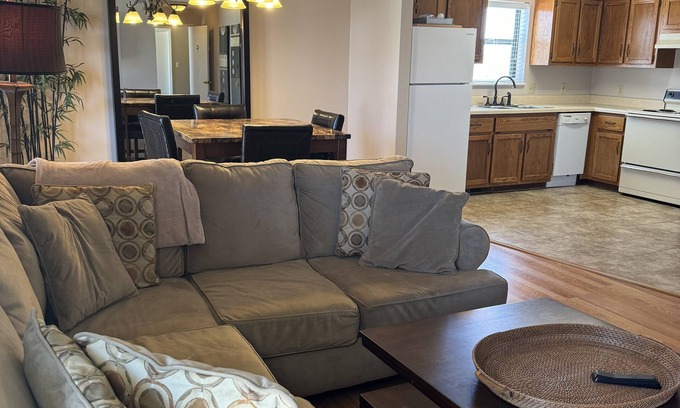 Poplar Bluff Apartment | Cozy Apartment on Quiet Street