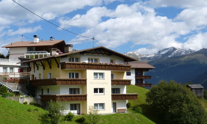 Kappl Apartment | Cozy apartment with a beautiful view