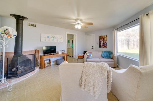 Bandera House | Cozy Bandera Cottage with Medina River Access!