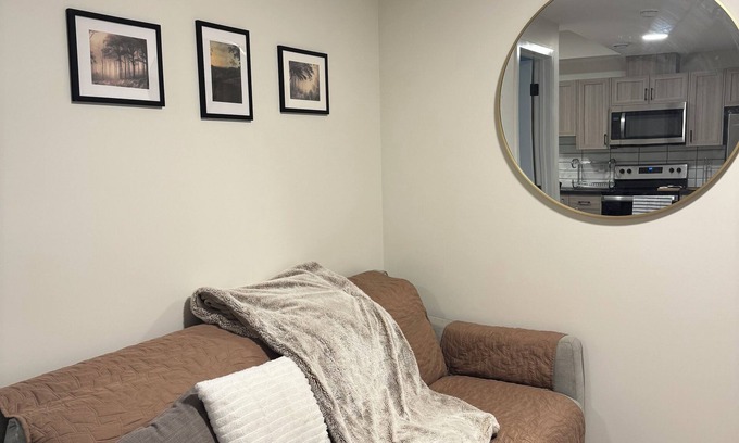 Beaumont House | Cozy basement close to YEG airport