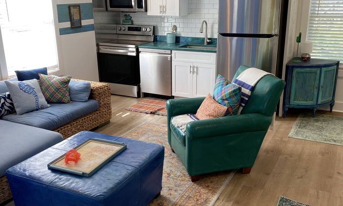 Lewes Apartment | cozy beach hideaway