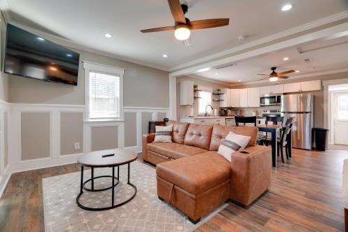Blackstone House | Cozy Blackstone Getaway Less Than 2 Mi to Downtown!