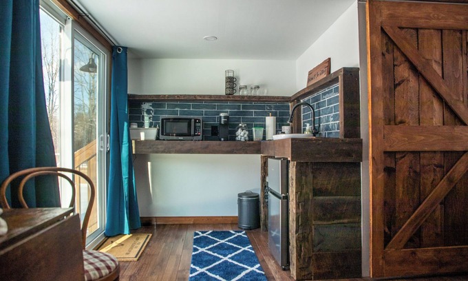 Montgomery Cabin | Cozy Cabin Gateway I 1.5 Acres w. Pool & Firepit