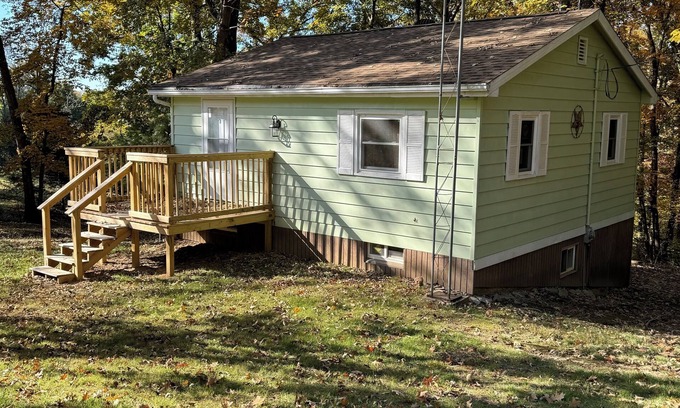 Eddyville House | Cozy Cabin Near Area Favorites