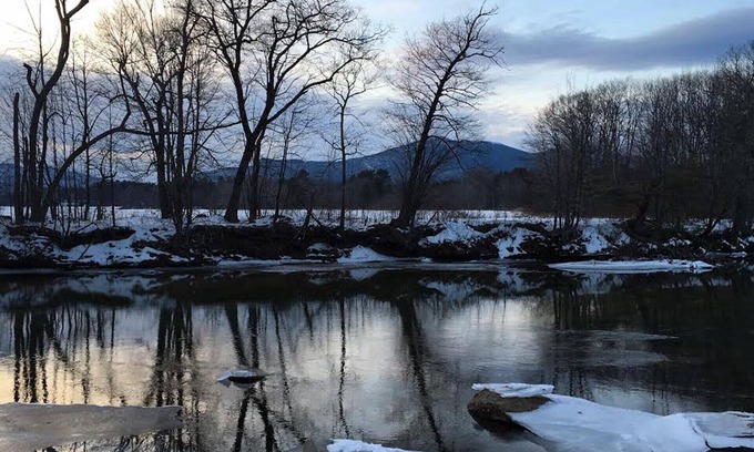 North Conway Cabin | Cozy Cabin with beautiful mountain view located along the scenic Saco River
