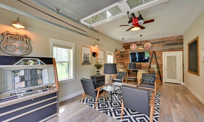 Campton Cottage | Cozy Campton Cottage < 1 Mi to Owl’s Nest Resort!