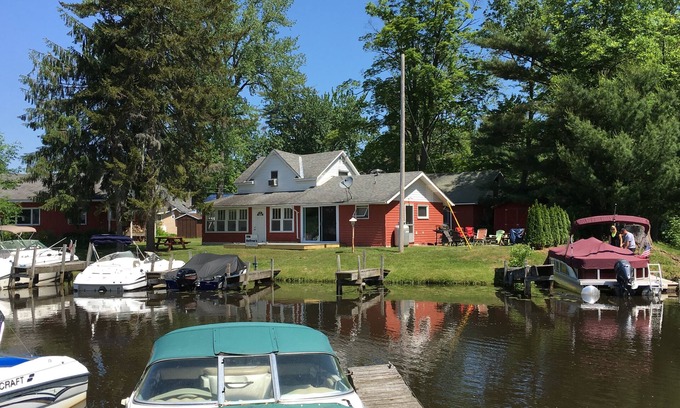 Sylvan Beach House | Cozy Canal Front Home in Wonderful Sylvan Beach, NY