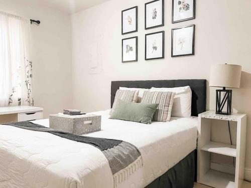 Tallahassee House | Cozy Canopy Cottage tucked away - East Tallahassee