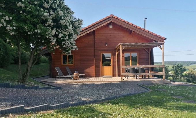 Barbas Cottage | Cozy chalet with garden, parking, and EV charging at the Vosges entrance