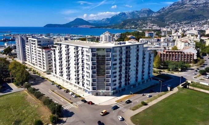 Bar Condo | Cozy charming 2-bedroom, perfect for families, with AC, WiFi in terrific Bar