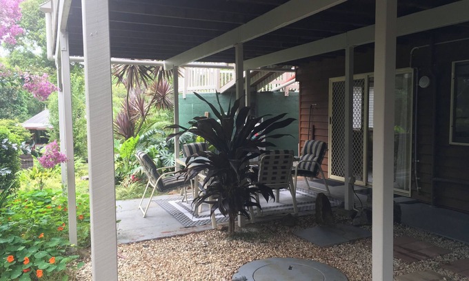 Eagle Heights Apartment | Cozy Comfort is a self contained apartment surrounded by beautiful greenery.
