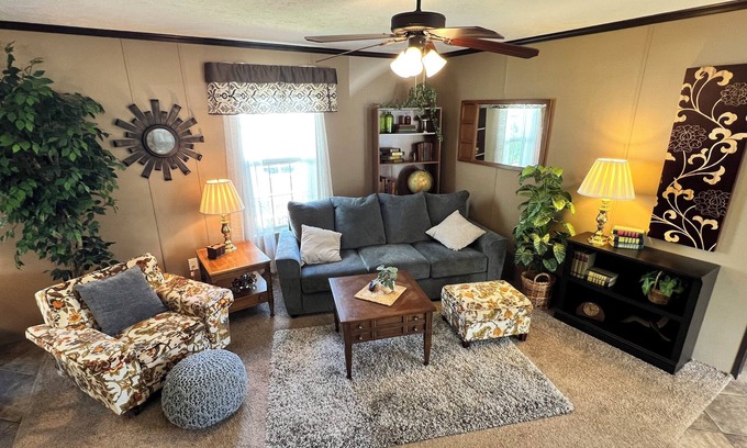 Ferndale House | Cozy, comfortable 2bd/2ba home in the Heart of Arkansas