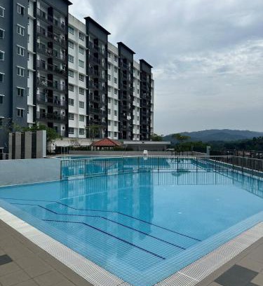 Hulu Langat Apartment | Cozy Condo with Scenic Views near Kuala Lumpur