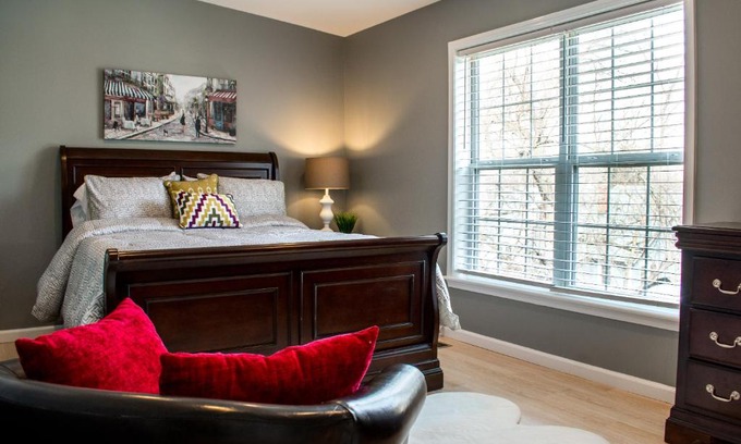 Fairfield Apartment | Cozy condo with yard and patio. Long-stay discount available