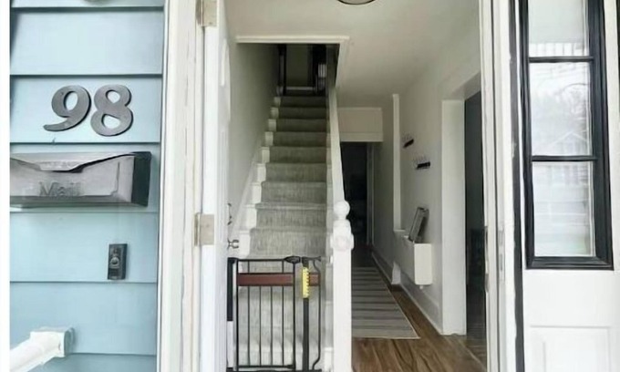Long Branch House | Cozy cottage 3 blocks to beach
