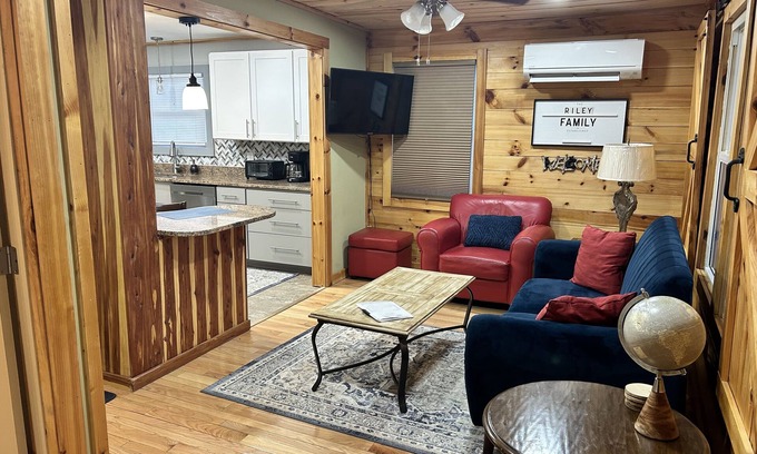 Rutherfordton Cottage | Cozy cottage condo with easy access to TIEC, Hendersonville, Asheville & Boone