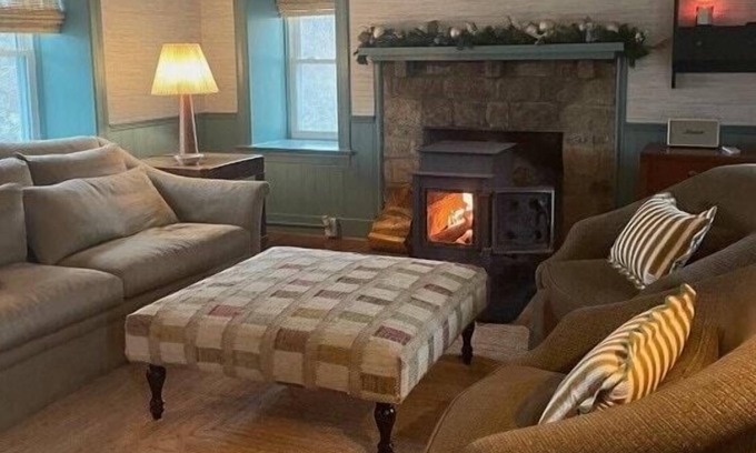 Washington House | Cozy cottage in VA Horse Country