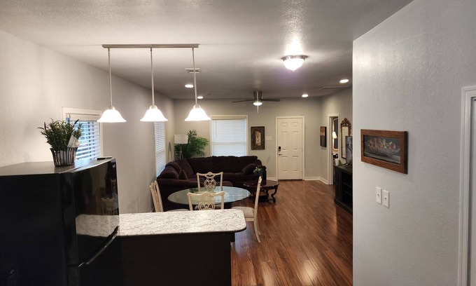 Arkadelphia House | Cozy cottage newly rotavated 25 minutes from DeGray Lake