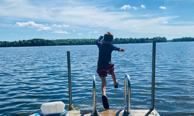 Tay Valley Cottage | Cozy cottage on a spring fed lake in the picturesque Ottawa Valley.
