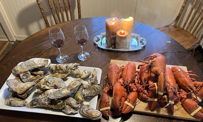 Malagash Cottage | Cozy cottage steps to Fisherman’s wharf. 5 min to Blue Sea Beach