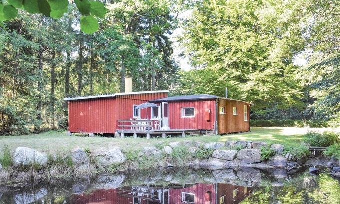 Tjornarp House | Cozy cottage with fireplace on the edge of the forest.