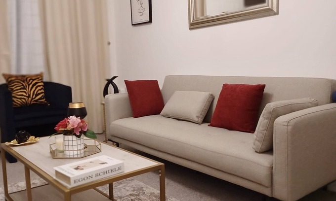 Holbrooks House | Cozy Coventry Retreat with 2 Bedrooms House