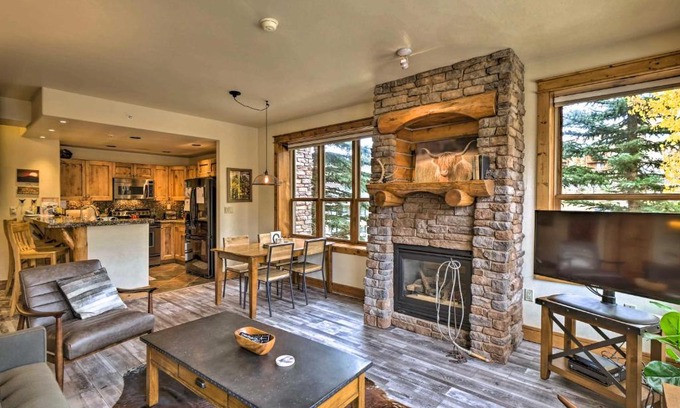 Crested Butte Apartment | Cozy Crested Butte Condo 50 Yards from Ski Lift!