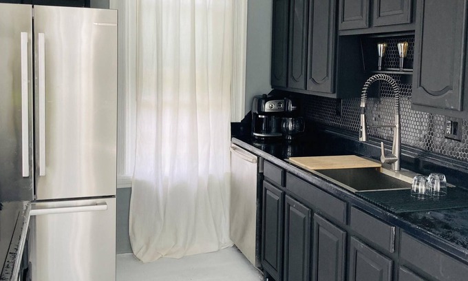Catskill House | Cozy Duplex at the Heart of Catskills Village!