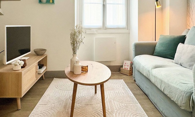 Saint-Bruno - Saint-Victor Condo | Cozy Duplex in Bordeaux, peaceful and inviting !