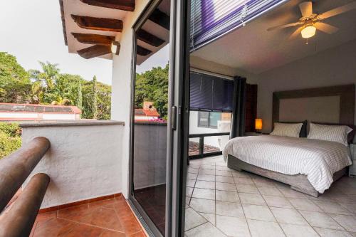 Cuernavaca House | Cozy family house I Pool & Bar l Cuernavaca