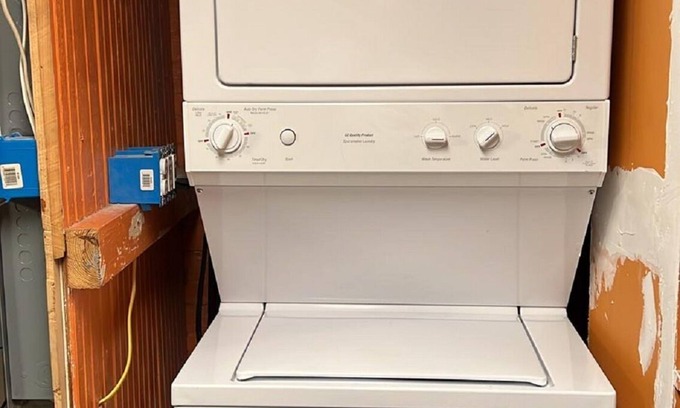 Northwest Apartment | Cozy family suite pets WLKM near Zoo UDC Hillwood