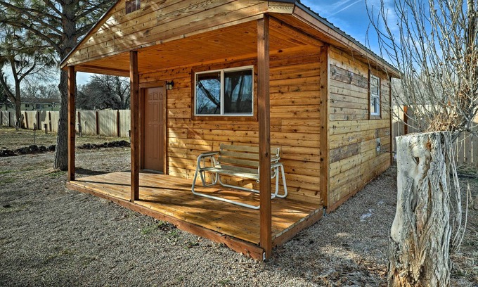 Fillmore Cabin | Cozy Fillmore Studio Cabin Near Fishlake Forest!