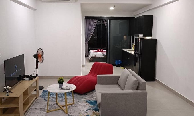 Kampung Selayang Pandang Apartment | Cozy Flexus Signature 4 Guests Pool Nflix HBO