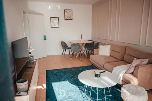 Sector 1 Apartment | Cozy Getaway Sector 1
