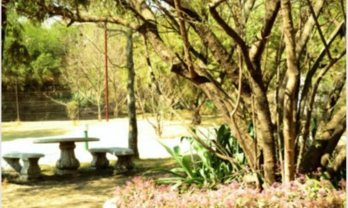 Greater Johannesburg Metropolitan Area House | Cozy Guestrooms in Midrand