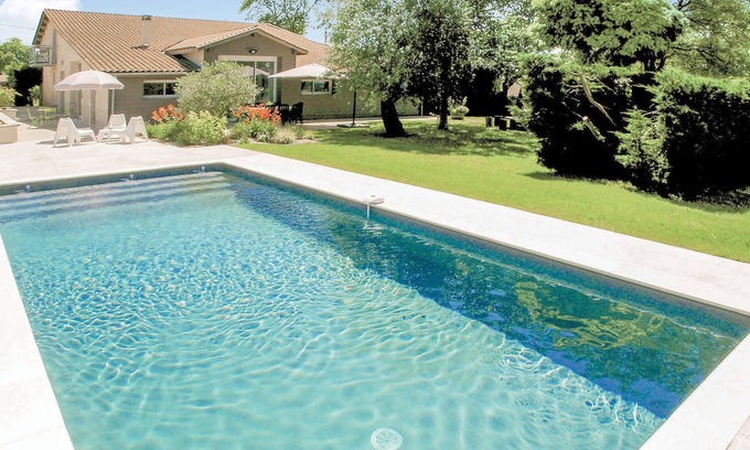 Saint-Aubin-de-Cadelech House | Cozy home in St.Aubin de Cadeleche