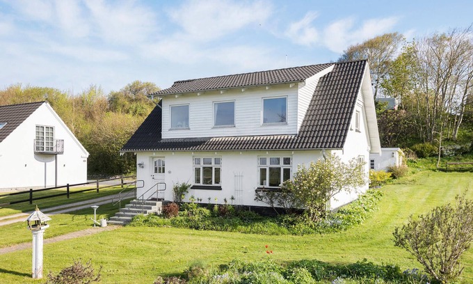 Brovst House | Cozy home in Brovst with house sea view