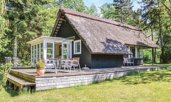 Udsholt Sand House | Cozy home in Græsted with WiFi
