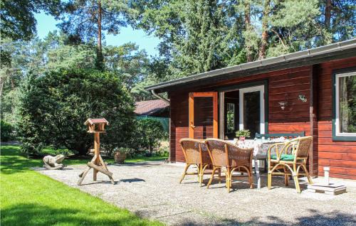Langstraat House | Cozy Home In Meijel With Wifi