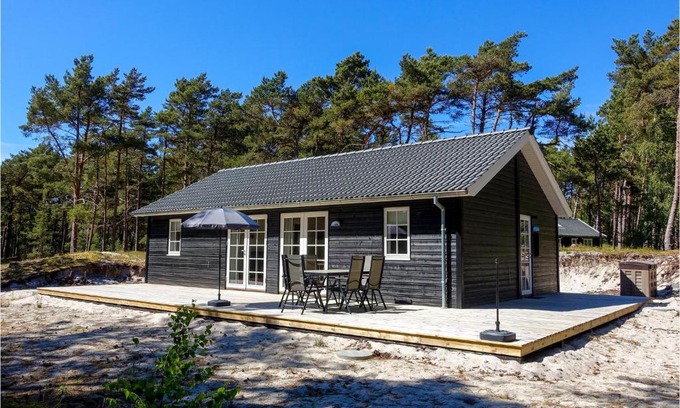 Dueodde House | Cozy Home In Nexø With Wifi