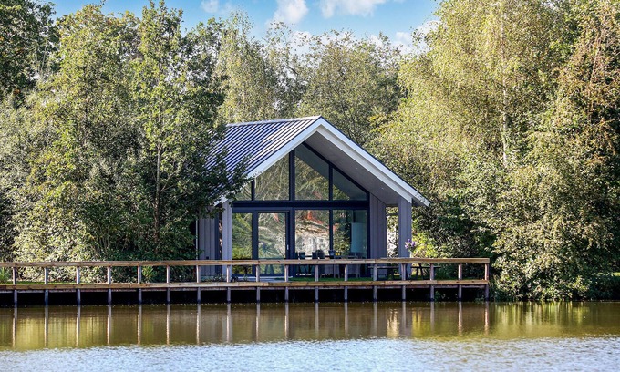 Oosterwolde House | Cozy home in Oosterwolde with WiFi